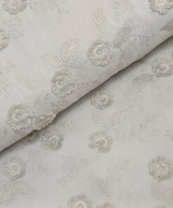 Tela bordada con relieve 2